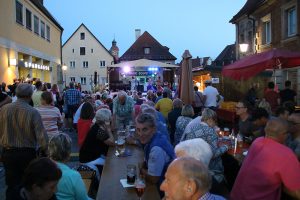 aktivitaeten altstadtfest 300x200 - Ellinger Altstadtfest