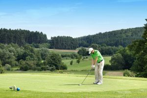 golfclub zollmuehle abschlag 300x200 - Golfen