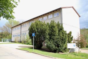 schulen montessori schule bild01 300x200 - Montessori-Schule Weiboldshausen