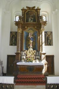 maxkirche innen altar 200x300 - Maximilianskirche