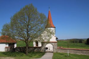 sankt oswald02 300x200 - St. Oswald Hörlbach